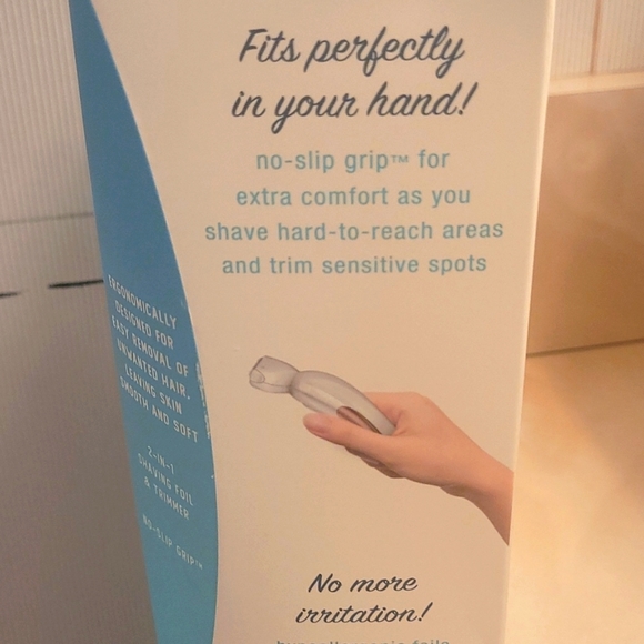 * CORDLESS Razor Wet/DryConair RECHARGABLE *SHAVER  BRAND NEW IN BOX - Picture 4 of 6